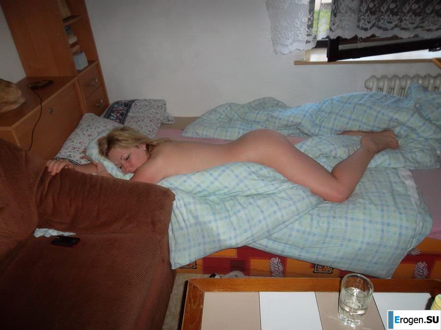 Busty and the Bearded Man. Photo 38