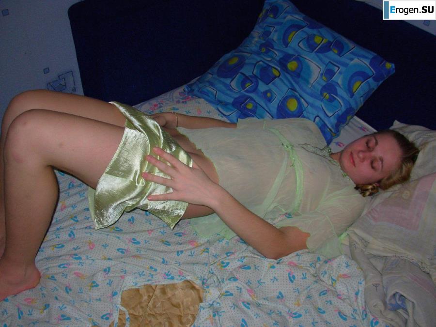 Несколько фотосессий украинской девахи. Фото 24