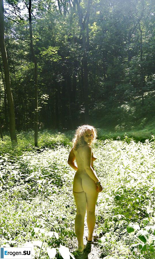 Pierced German woman. Part 2. Photo 22