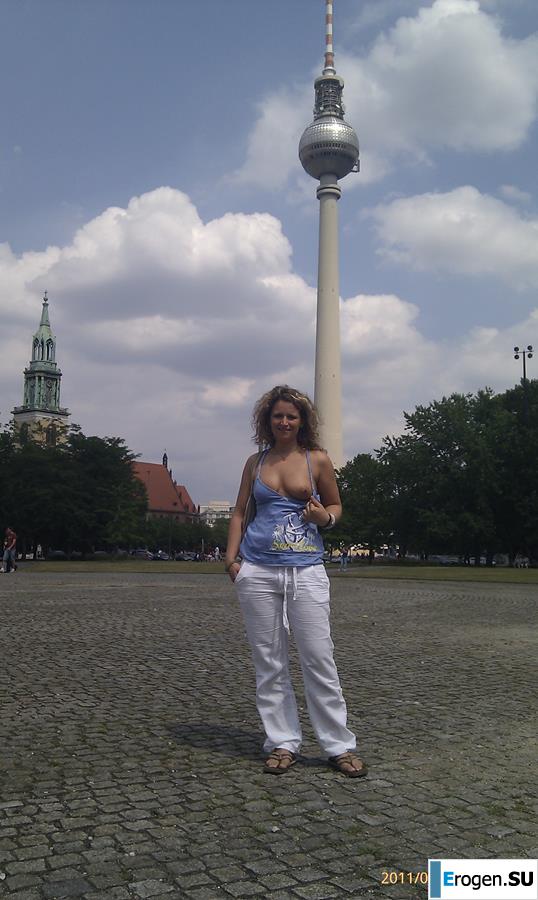 Pierced German woman. Part 2. Photo 34