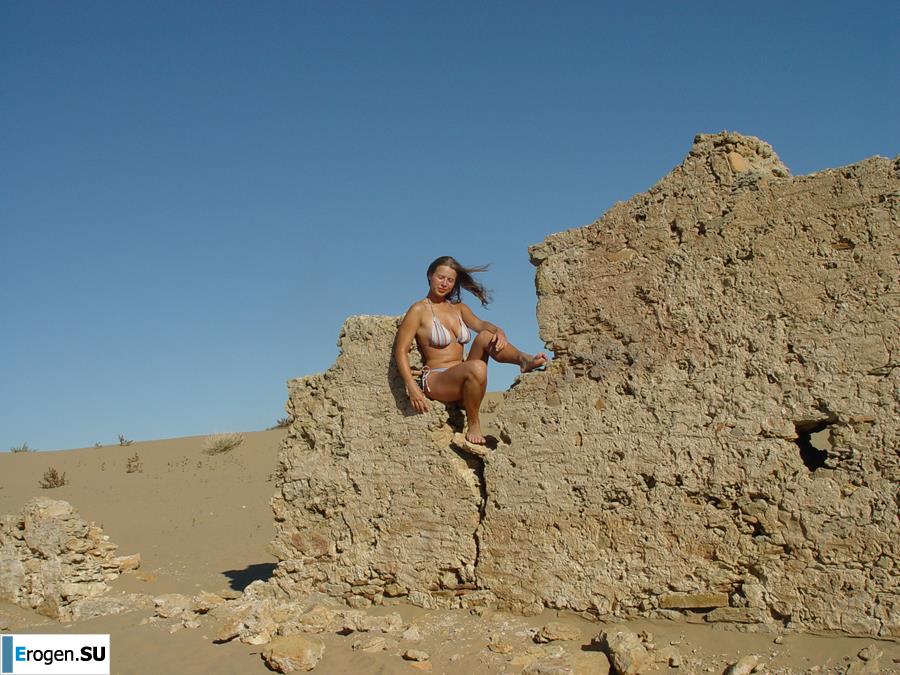 Girlfriend with big nipples. Part 2. Photo 7