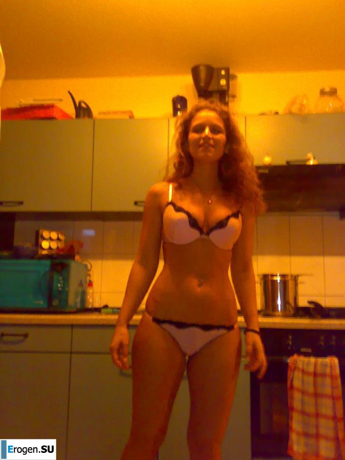 Pierced German woman. Part 3. Photo 27