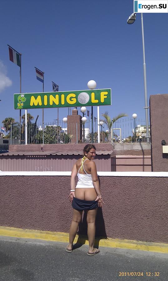 Pierced German woman. Part 3. Photo 29