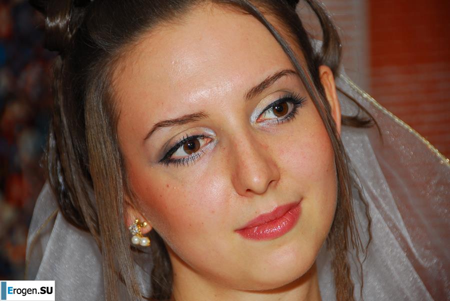 Wedding, pregnancy, carpet. Photo 37