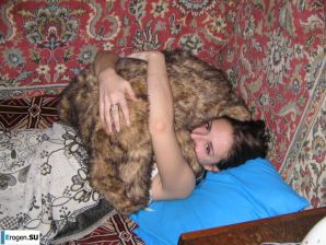 Wedding, pregnancy, carpet. Thumb 33