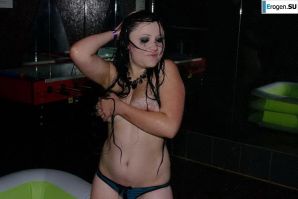 Striptease at the Czech club. Part 3. Thumb 21