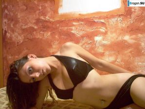 Charming brunette in a home and studio photo shoot. Part 2. Thumb 40