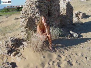 Подруга с большими сосками. Часть 3. Эскиз 33