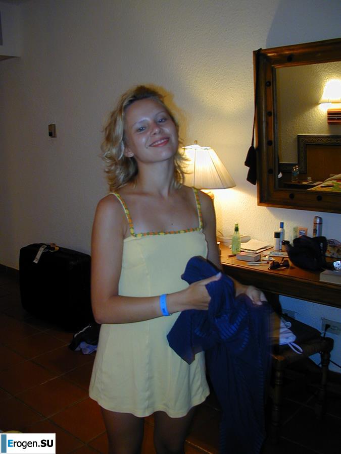 Smiling Blonde. Photo 13