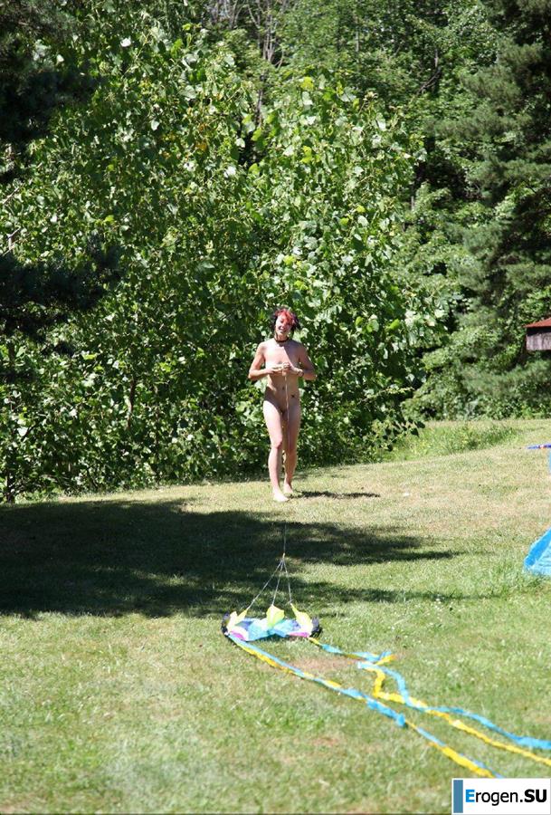 Nudists fell into childhood. Part 3. Photo 3