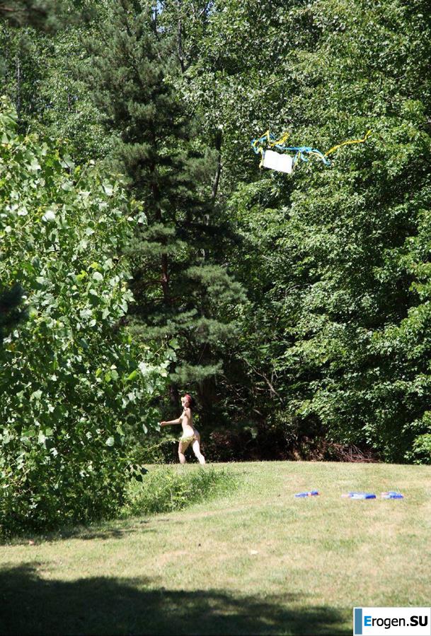 Nudists fell into childhood. Part 3. Photo 9