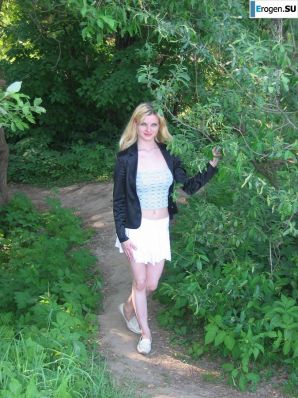 Худая блонда с большой грудью. Часть 2. Эскиз 10