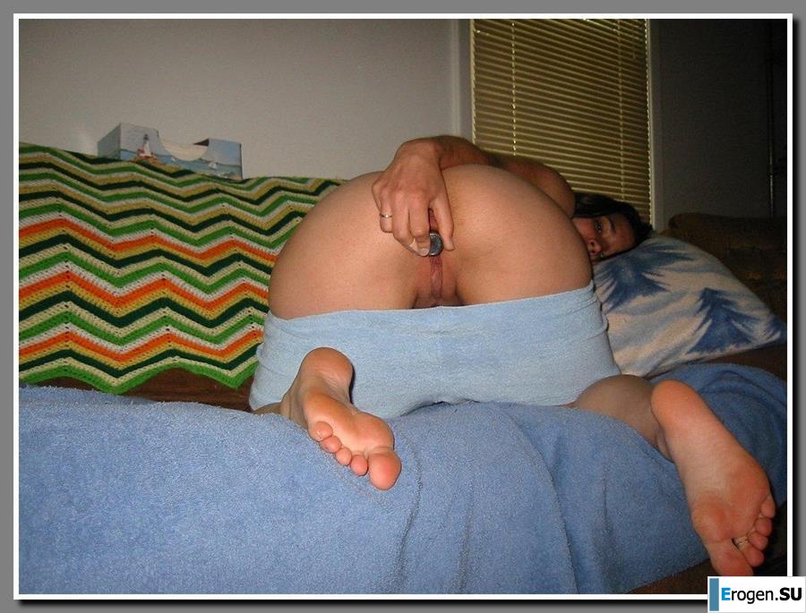 Almost retro-archive of the depraved brunette. Photo 23