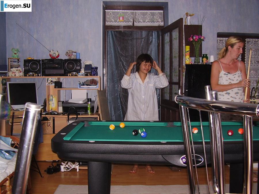 French Bi - Exhibitionist. Part 5. Photo 11