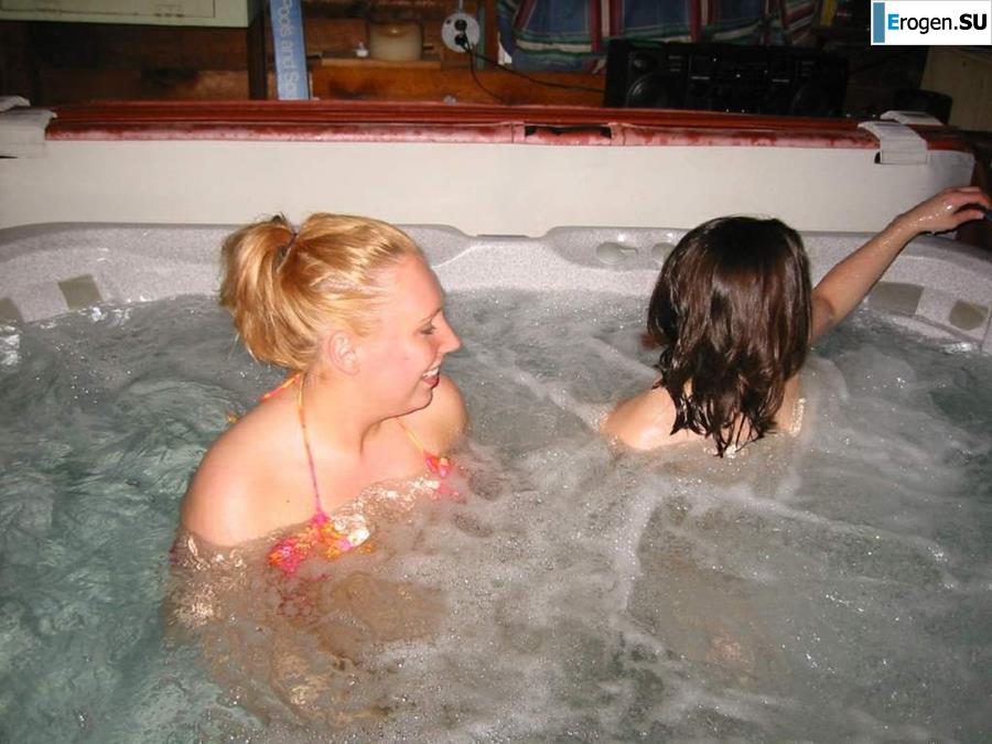 Almost retro-archive of the depraved brunette. Part 2. Photo 4