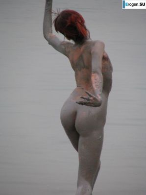 Naked in the Mud. Part 3. Thumb 21