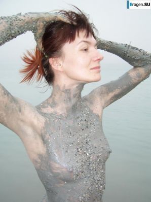 Naked in the Mud. Part 3. Thumb 23