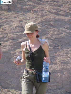 Naked in the Mud. Part 3. Thumb 9