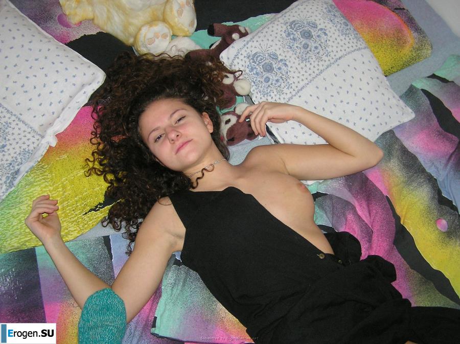 A young pair of students. Part 2. Photo 11