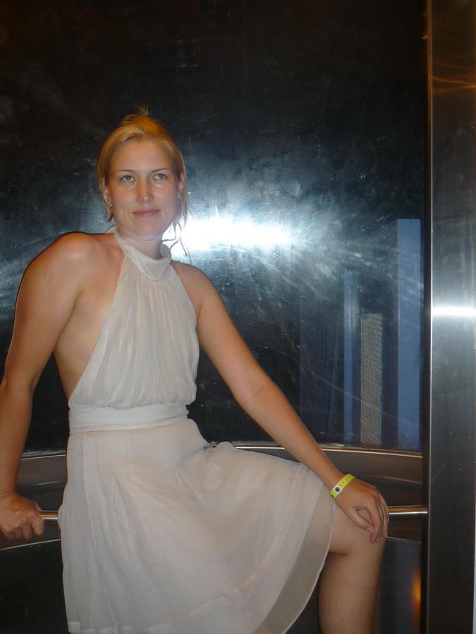 Blonde Exhibitionist without Tits. Part 4. Photo 40