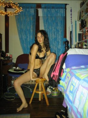 Young people like to pose. Part 7. Thumb 17