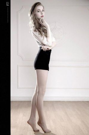 footfetish. Part 7. Thumb 12