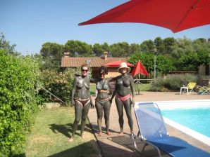 Голые в грязи. Часть 4. Эскиз 31