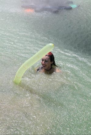 Нудистки впали в детство. Часть 6. Эскиз 20