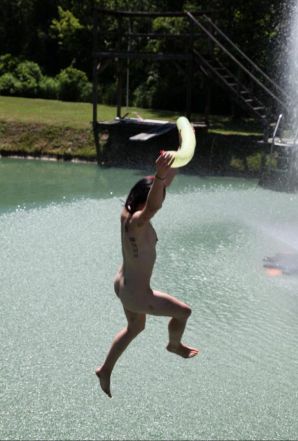 Нудистки впали в детство. Часть 6. Эскиз 46