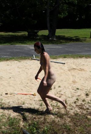 Нудистки впали в детство. Часть 6. Эскиз 49