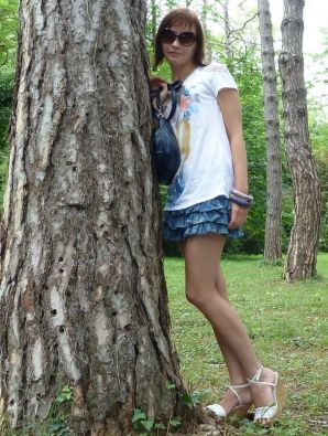 Russian babe with small breasts. Part 4. Thumb 23