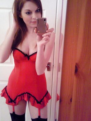 The cutest girl is photographed in the bedroom. Thumb 30