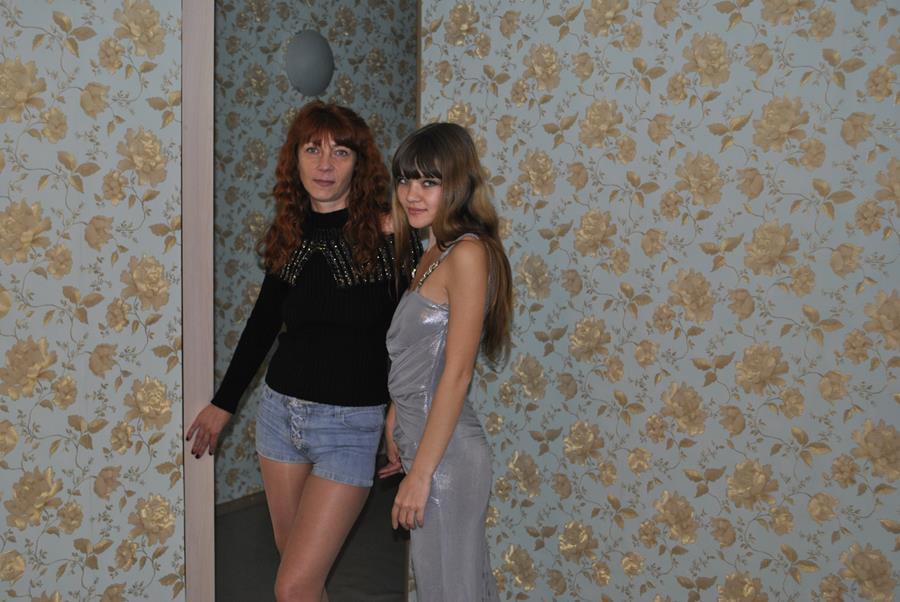 Young Girl and the Old Woman. Photo 12