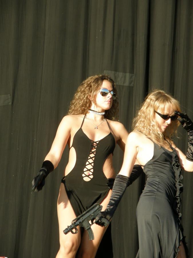 Сиськи и немного писек на рок-концертах. Часть 4. Фото 7