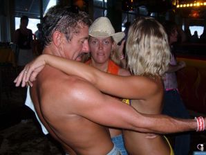 Adventures of the Blonde. Thumb 21