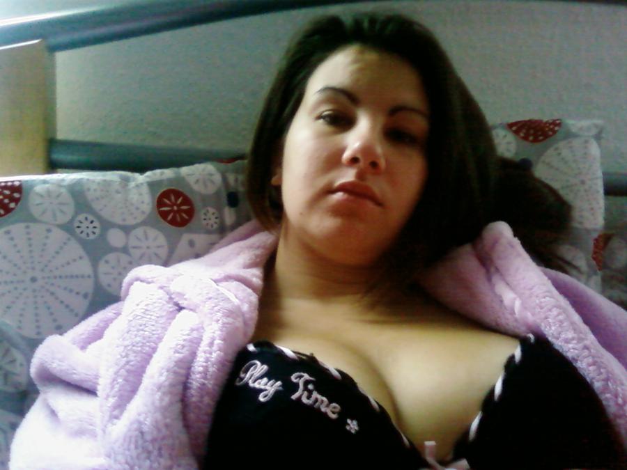 Pierced green-eye. Photo 20