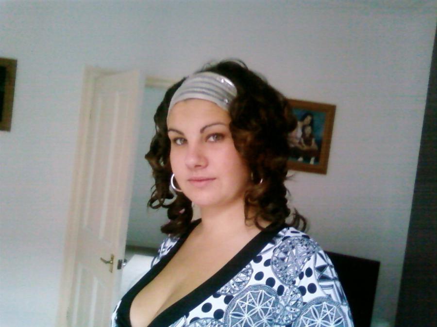 Pierced green-eye. Photo 22