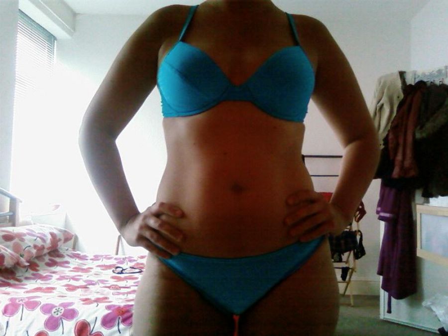 Pierced green-eye. Photo 4