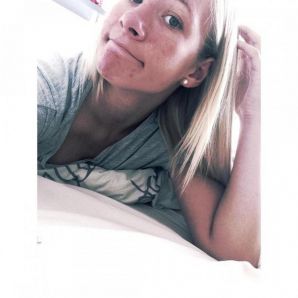 Acne selfie. Thumb 11