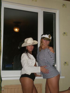 Guitarist 2. Thumb 31