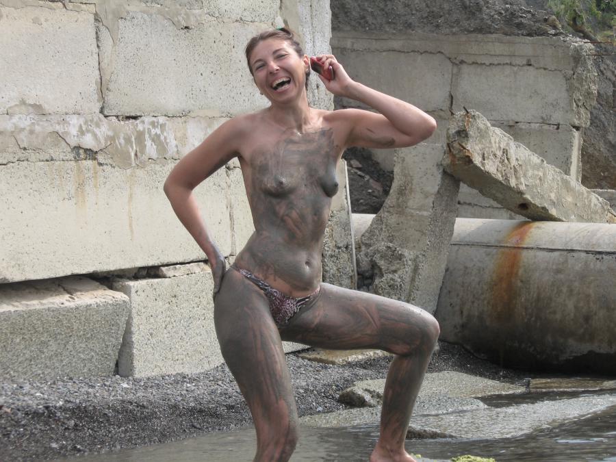 Healing mud. Photo 4