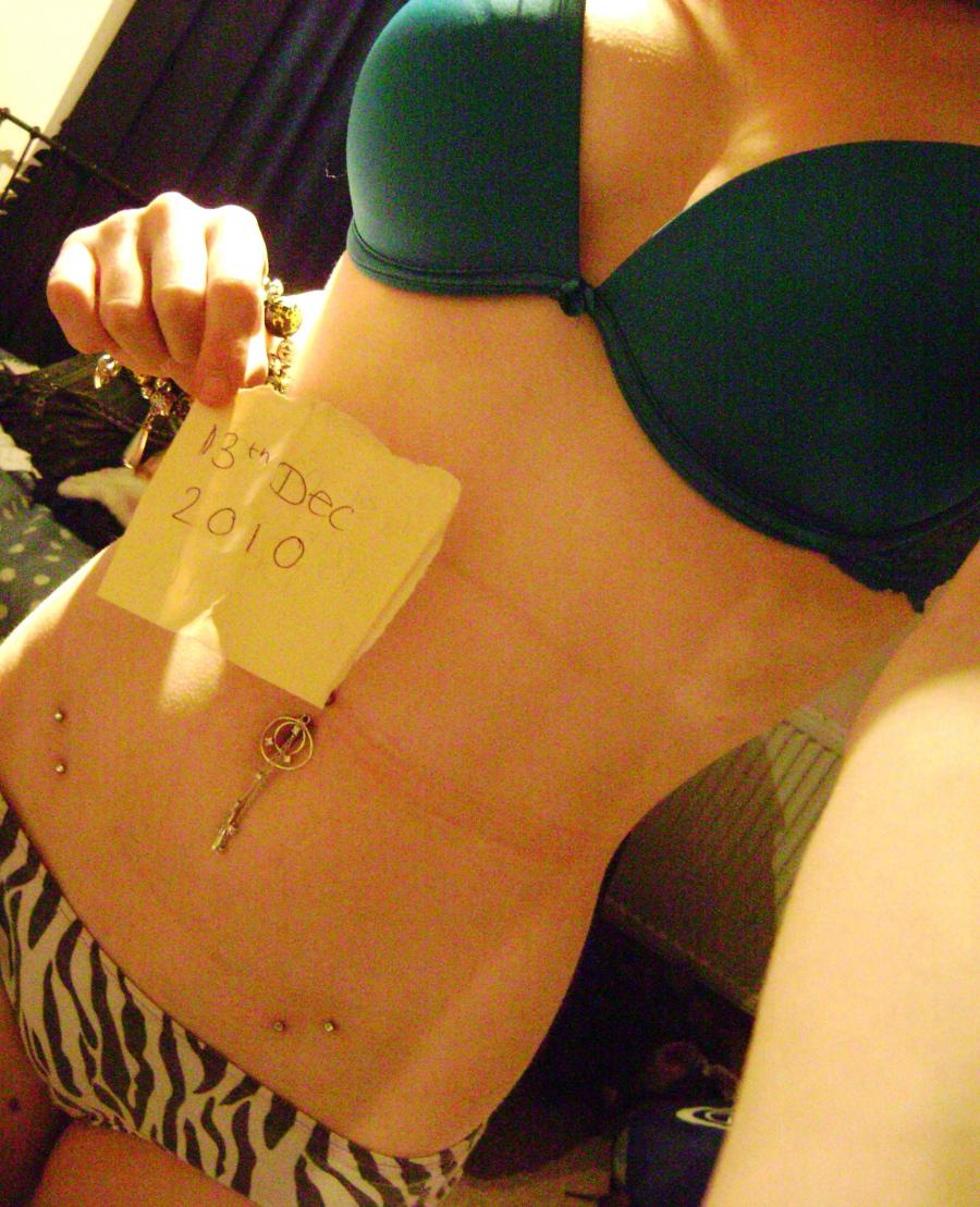 Self-shot of a busty cat. Photo 9