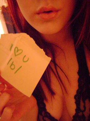 Self-shot of a busty cat. Thumb 11