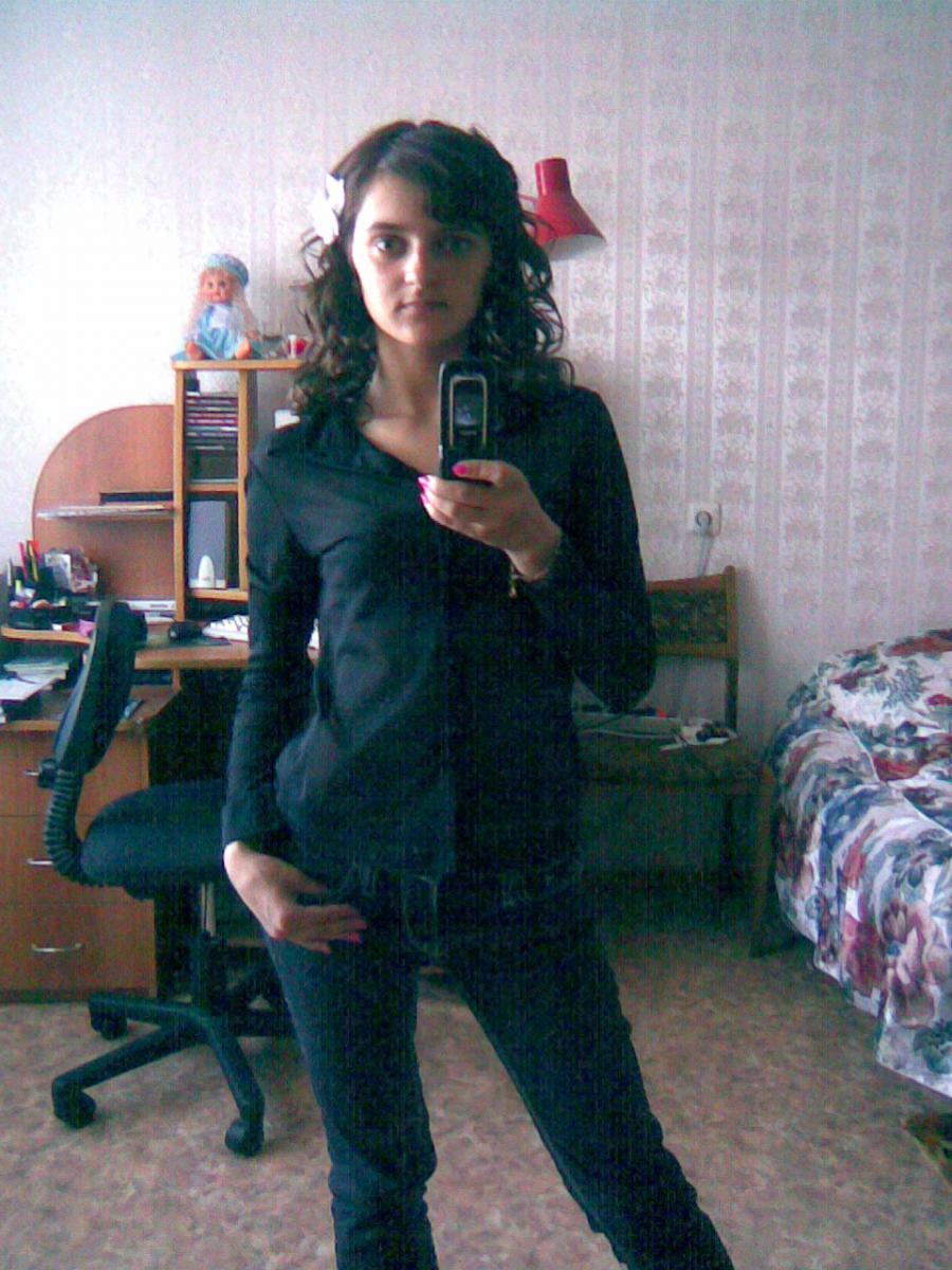 Любительница фоткать себя на телефон. Часть 2. Фото 3