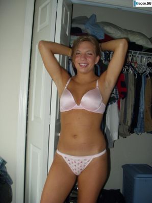 Cheerful with a hairy booty. Thumb 11