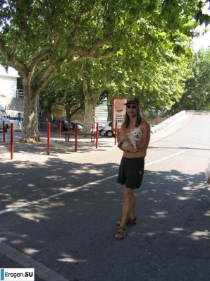 An elderly couple on vacation. Part 2. Thumb 22