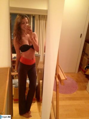 Селфи-маньячка. Часть 3. Эскиз 13