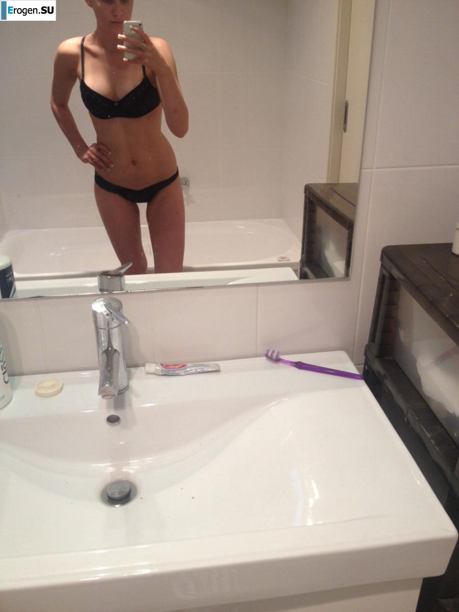 In the restroom. Photo 2