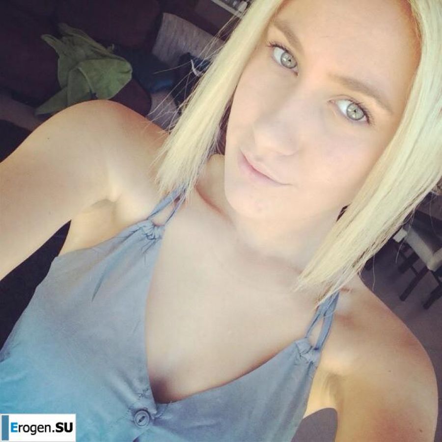 In the restroom. Photo 21