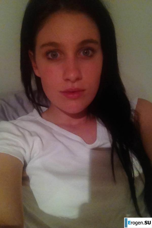 In the restroom. Photo 33